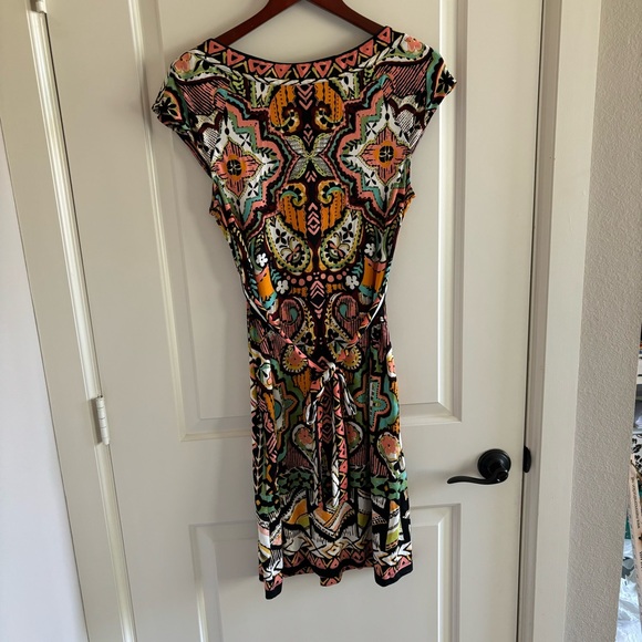 Beige by eci orange pattern dress size 10 EUC - Picture 4 of 4